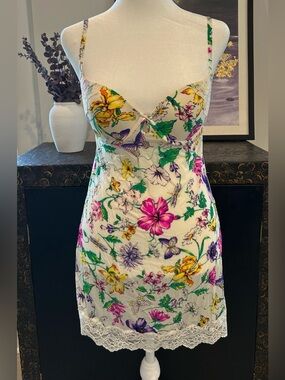 Victorias Secret Vintage Lace Trim Floral Butterflies Slip Dress Lingerie | 34B